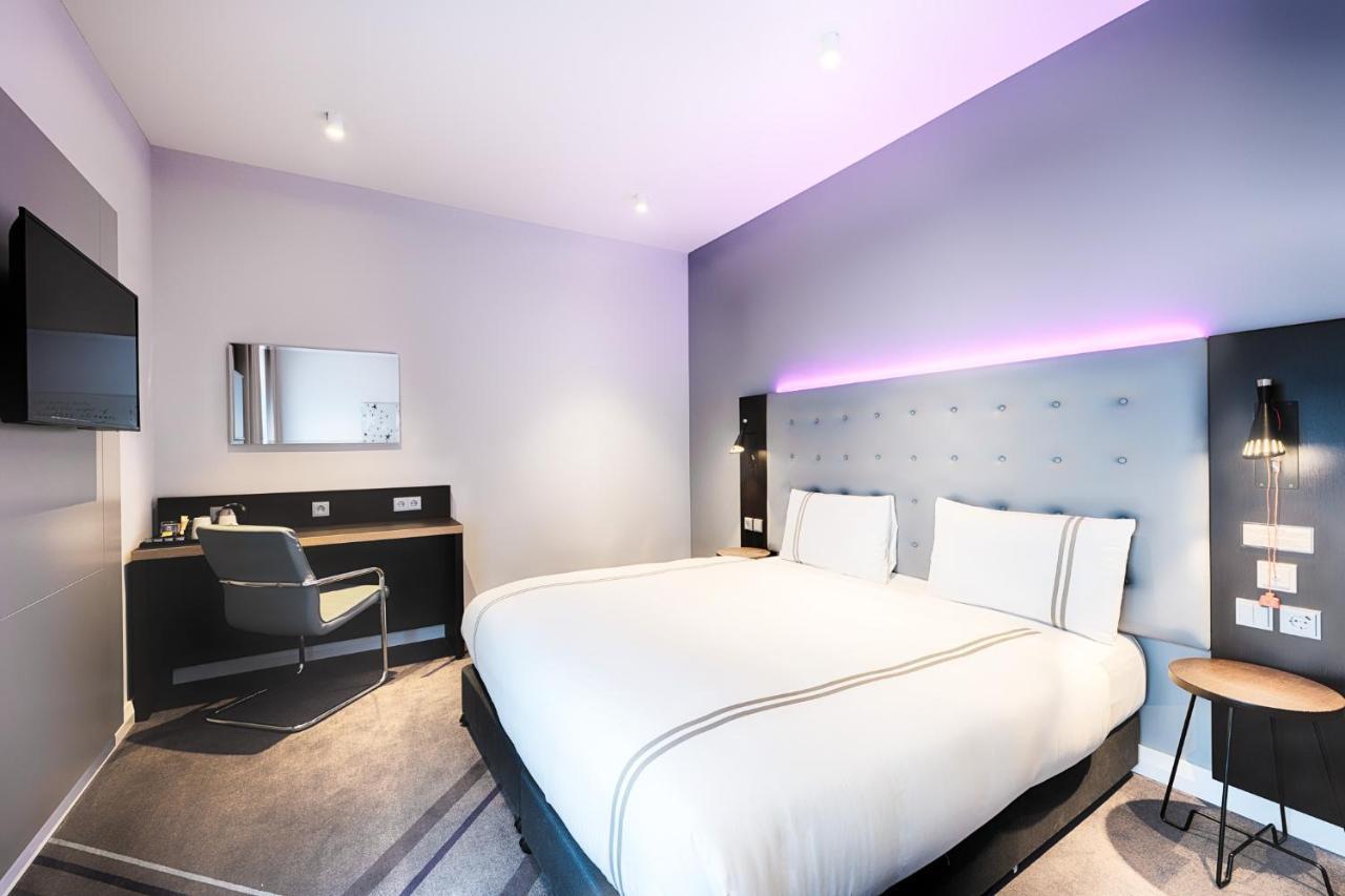 Premier Inn Regensburg City Centre エクステリア 写真